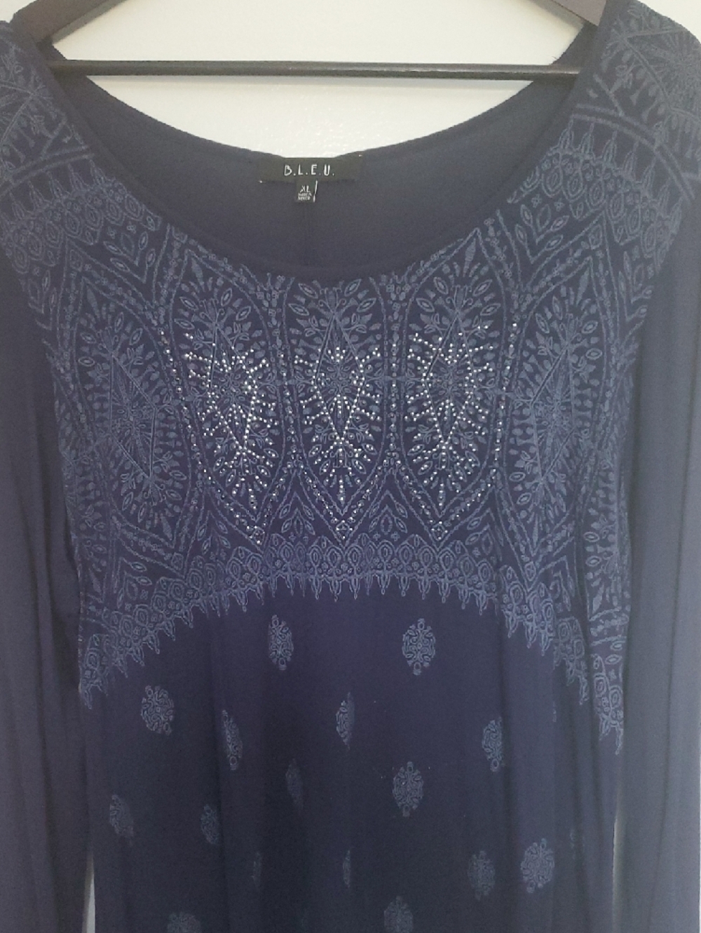 B.L.E.U. Navy Long-Sleeve Embellished Peasant Top - Picture 4 of 8